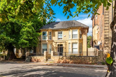 5 bedroom semi-detached house for sale, Kimbolton Road, Bedford MK40