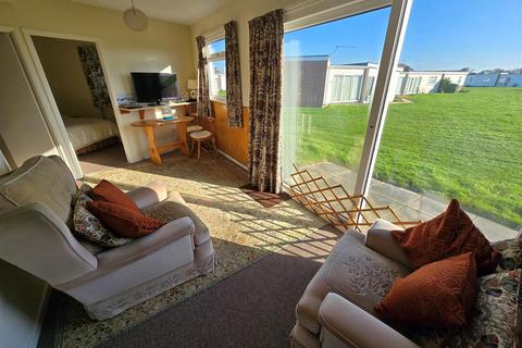 2 bedroom chalet for sale, Winterton Valley, Edward Road, Winterton-On-Sea