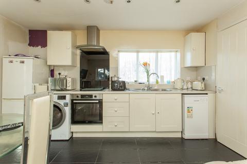 1 bedroom bungalow for sale, St. Johns Road, Whitstable, CT5