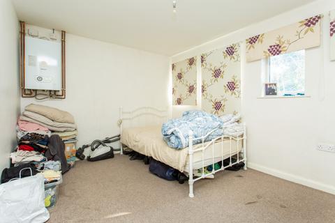 1 bedroom bungalow for sale, St. Johns Road, Whitstable, CT5