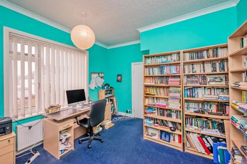 3 bedroom detached house for sale, Gaisby Mount, Shipley, BD18