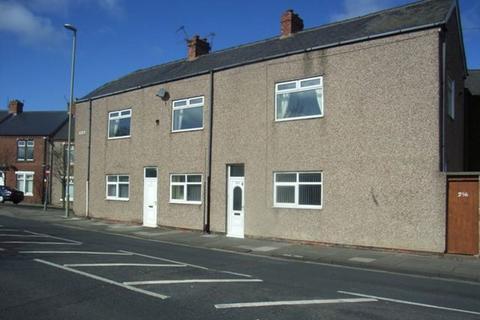 2 bedroom flat to rent, Dean Road, South Shields