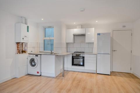 1 bedroom apartment to rent, Trinity Road London SW17