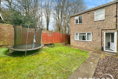 55 Bernstein Road, Basingstoke, RG22 4NF