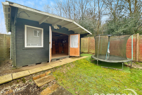 55 Bernstein Road, Basingstoke, RG22 4NF