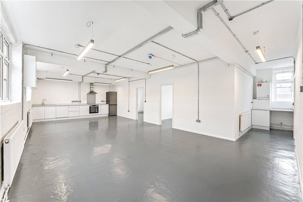 Reception/Kitchen