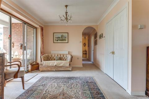 3 bedroom detached bungalow for sale, Walden Road, Great Chesterford CB10