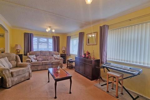 2 bedroom park home for sale, Chapel Lane, Wythall, Birmingham