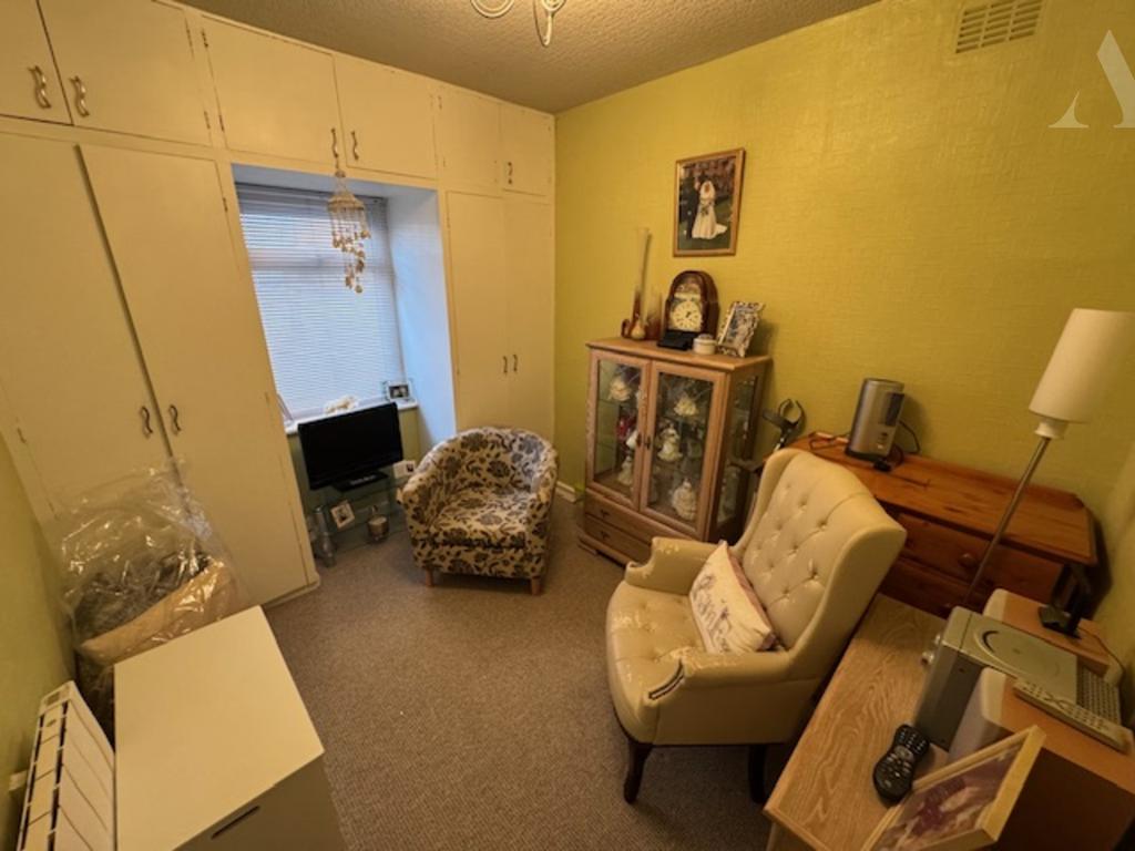 61 Asquith Road bedroom 2