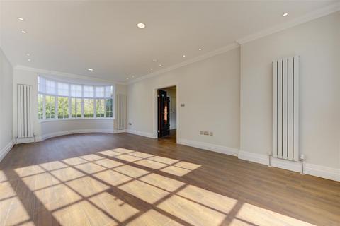 6 bedroom detached house to rent, DEACONS RISE, HAMPSTEAD GARDEN SUBURB, N2