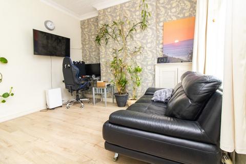 2 bedroom terraced house for sale, Beaumanor Road, Leicester, LE4