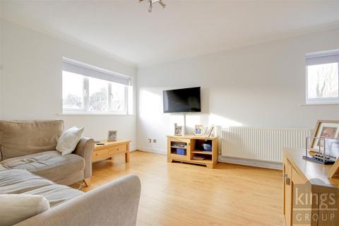 1 bedroom maisonette for sale, Beeston Drive, Cheshunt, Waltham Cross