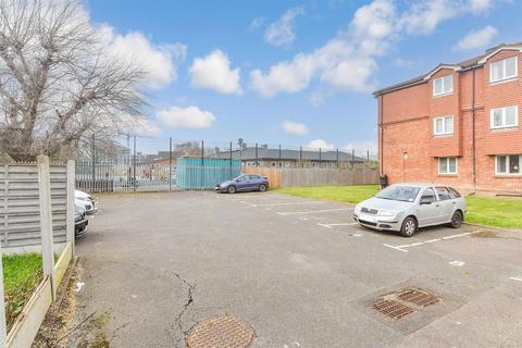 1 bedroom flat for sale, Jade Close, London