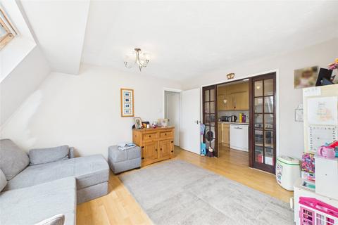 2 bedroom apartment for sale, Durham Road, Owlsmoor, Sandhurst, Berkshire, GU47