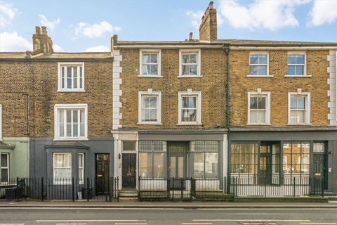 105a Hampton Road, Hampton Hill, Hampton, TW12 1JQ