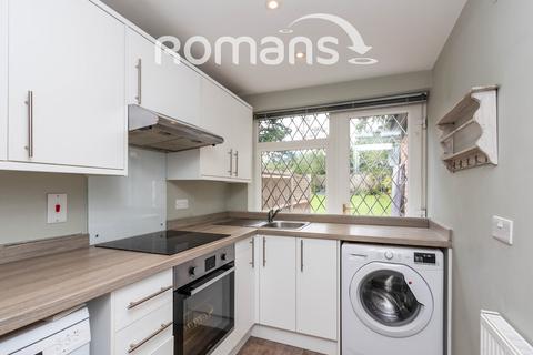 1 bedroom flat to rent, Swingate Road, Farnham, GU9