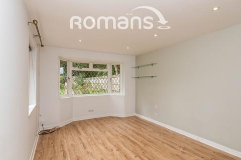 1 bedroom flat to rent, Swingate Road, Farnham, GU9