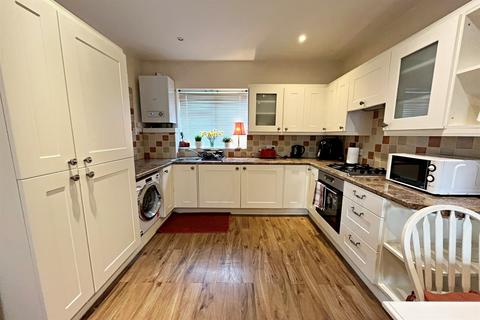 1 bedroom flat to rent, Bournemouth