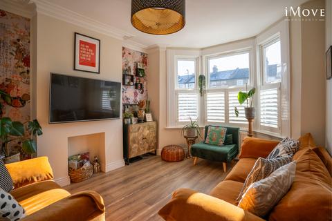 35 Burlington Road, Thornton Heath, CR7 8PG