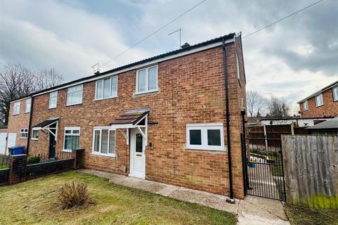 3 bedroom semi-detached house to rent, Marylebone Crescent, Derby DE22