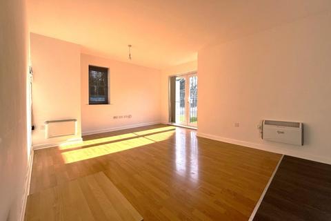 2 bedroom apartment to rent, Hazelbottom Road, Manchester M8