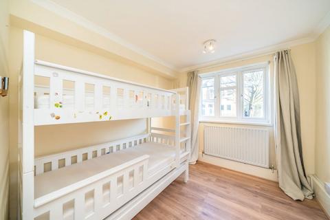 2 bedroom flat for sale, Himley Road, London SW17