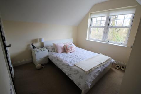 undefined, Birchwood Court, West Byfleet KT14