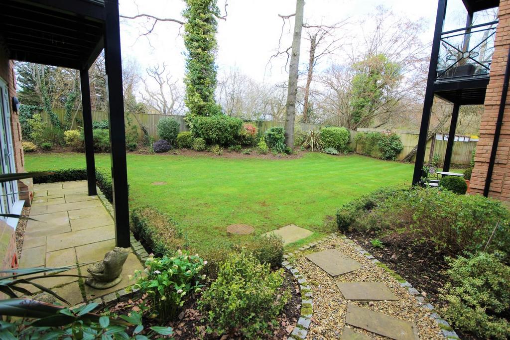 Communal garden.JPG
