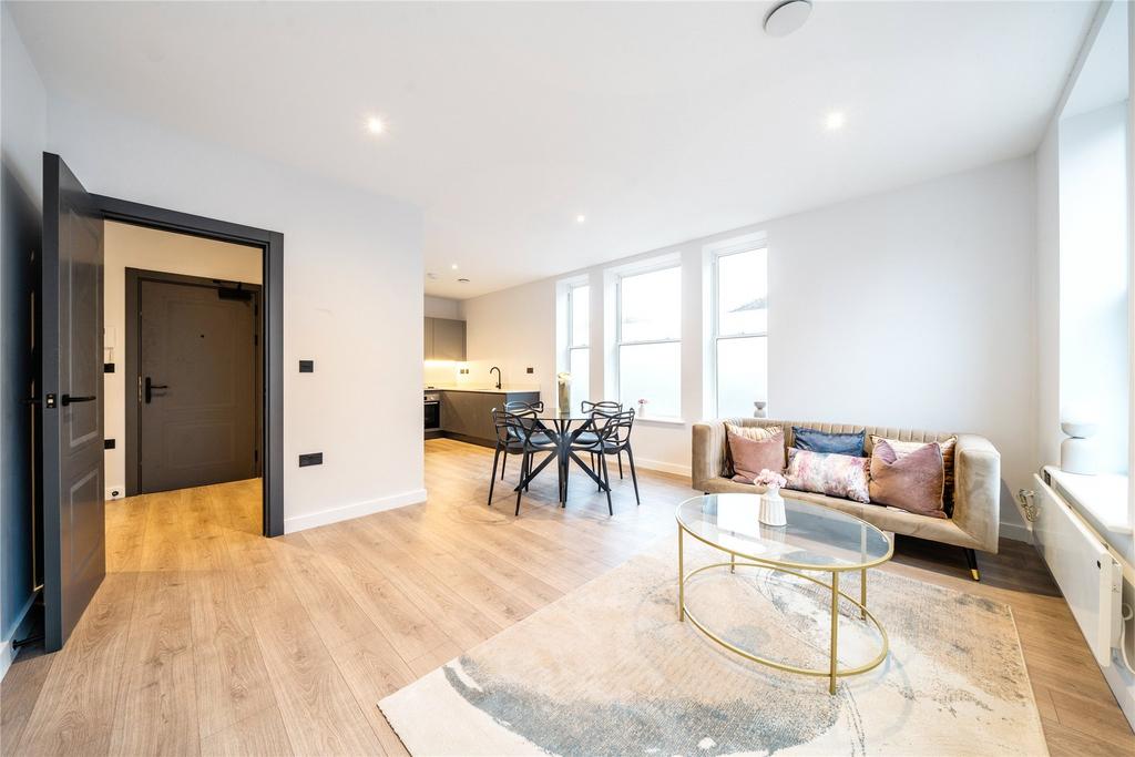 Open Plan Reception