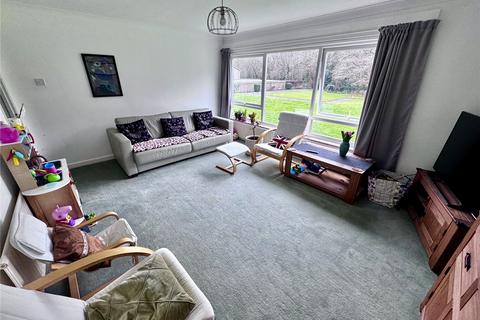 2 bedroom apartment for sale, Rowans Park, Lymington, Hampshire, SO41