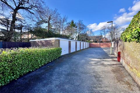 26 Rowans Park, Lymington, SO41 9GD