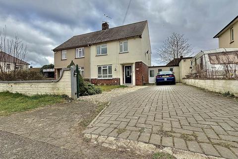 3 bedroom semi-detached house to rent, Denton Close, Rushden