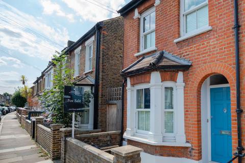 3 bedroom end of terrace house for sale, Haliburton Road, St Margaret's