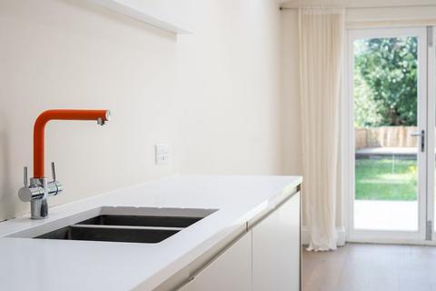 3 bedroom end of terrace house for sale, Haliburton Road, St Margaret's