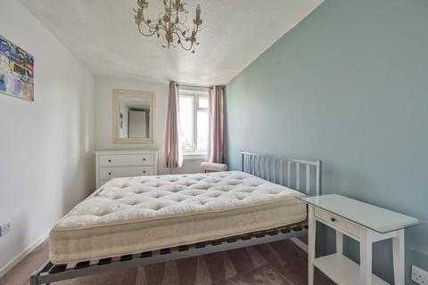 1 bedroom flat to rent, Grove Road, Barnes, London, SW13