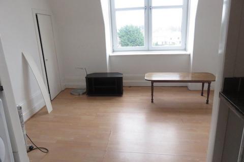 2 bedroom flat to rent, George Street, Aberdeen, AB25