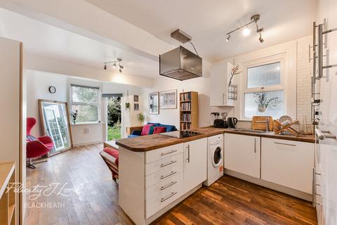 2 bedroom apartment for sale, Charlton Road, London