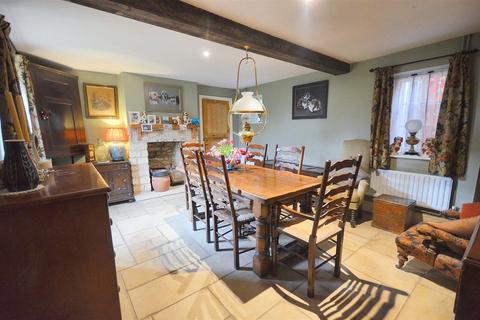3 bedroom cottage for sale, Burton Street, Marnhull, Sturminster Newton