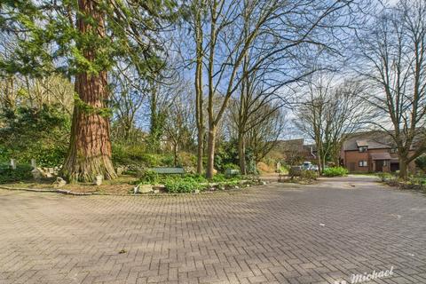 4 Chadbone Close, Aylesbury, HP20 2PS