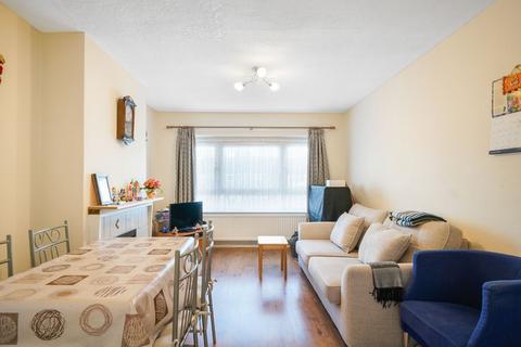 1 bedroom flat for sale, Eastcote Lane, Harrow HA2