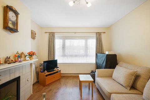 1 bedroom flat for sale, Eastcote Lane, Harrow HA2