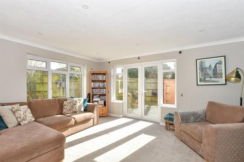 4 bedroom semi-detached house for sale, The Limes, Felbridge, West Sussex