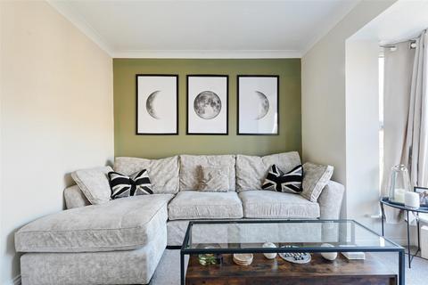 113 Farriers Road, Epsom, KT17 1LR