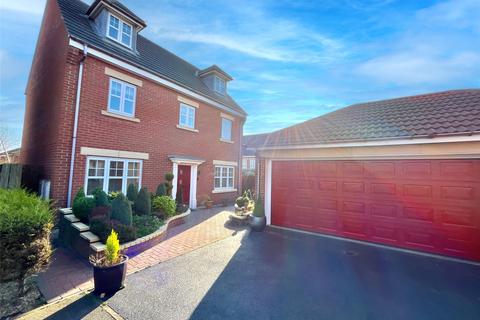 4 bedroom detached house for sale, Housesteads Close, Wallsend, NE28