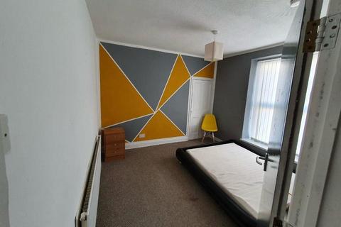 1 bedroom house to rent, Hanover Street, Mount Pleasant, Swansea