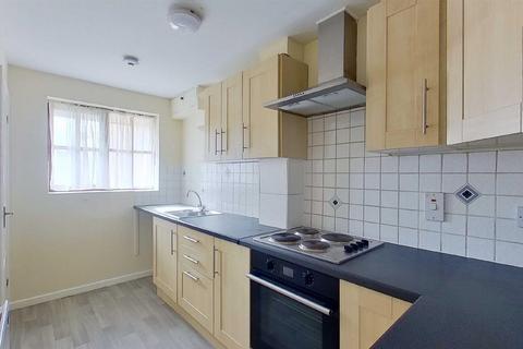 2 bedroom house for sale, Rolvenden Grove, Kents Hill