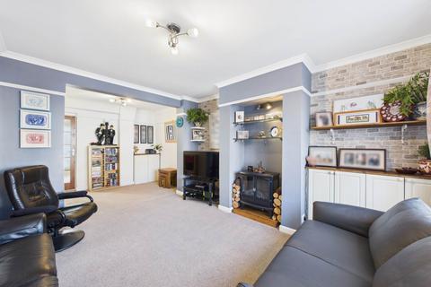 4 bedroom semi-detached house for sale, Vauxhall Road, Adeyfield