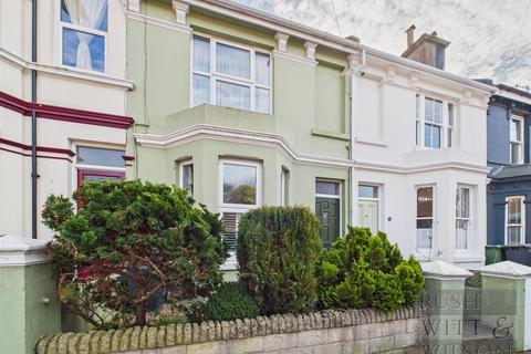 2 bedroom terraced house for sale, Harold Road, Hastings