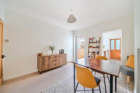 2 bedroom end of terrace house for sale, Ludlow Road, Guildford, Surrey, GU2