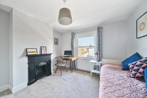 2 bedroom end of terrace house for sale, Ludlow Road, Guildford, GU2